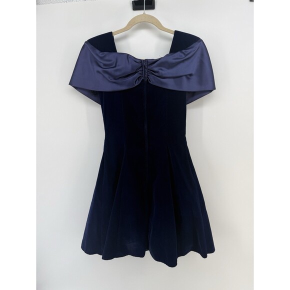 Vtg Steppin' Out 80s Purple Velvet Mini Dress Off the Shoulder Rose Cocktail 3 - Picture 4 of 12